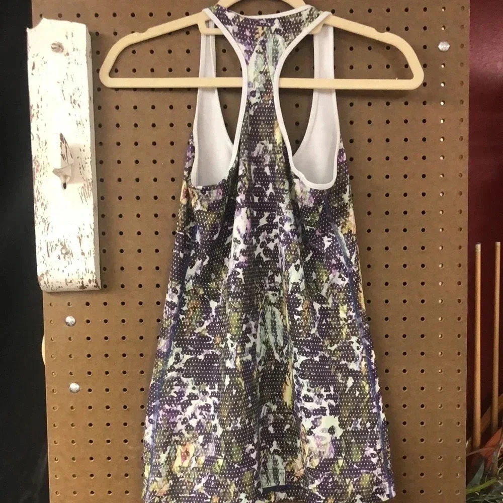 Lululemon Tank - Picture 3 of 3